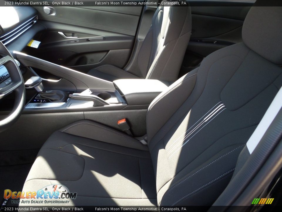 2023 Hyundai Elantra SEL Onyx Black / Black Photo #11