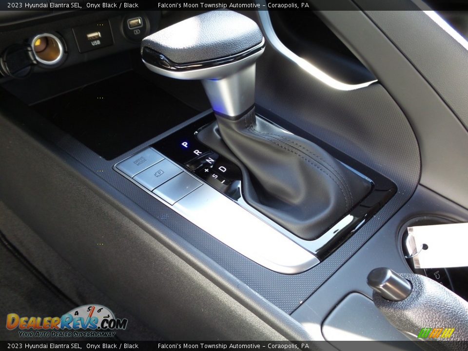 2023 Hyundai Elantra SEL Onyx Black / Black Photo #16