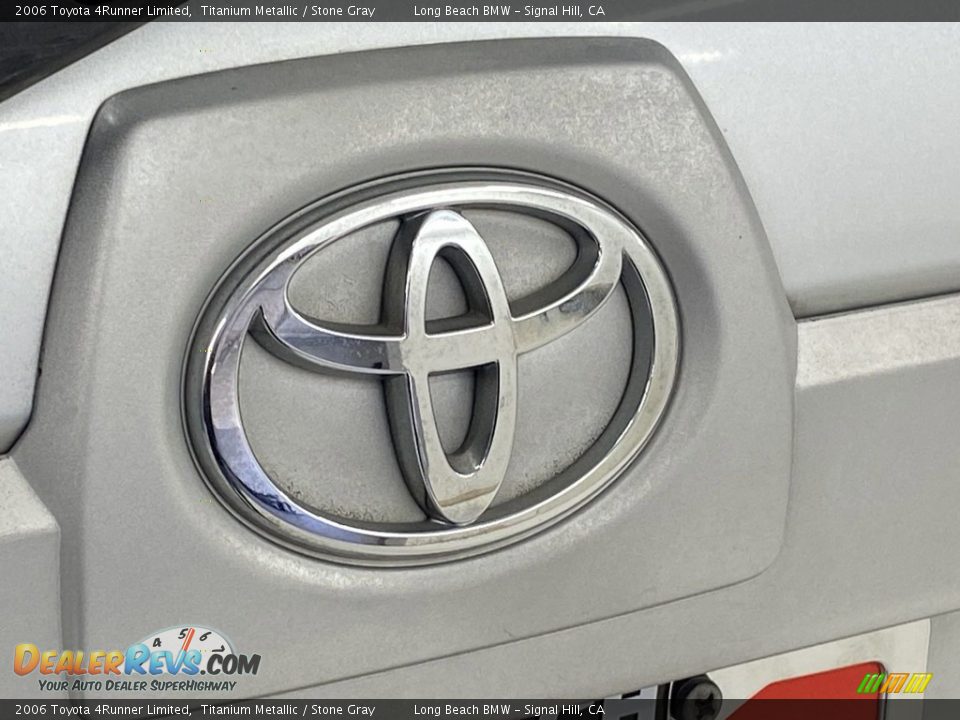 2006 Toyota 4Runner Limited Titanium Metallic / Stone Gray Photo #9