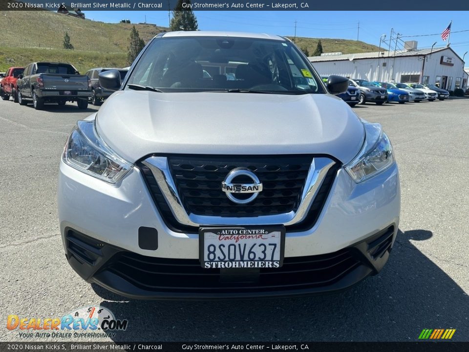 2020 Nissan Kicks S Brilliant Silver Metallic / Charcoal Photo #2