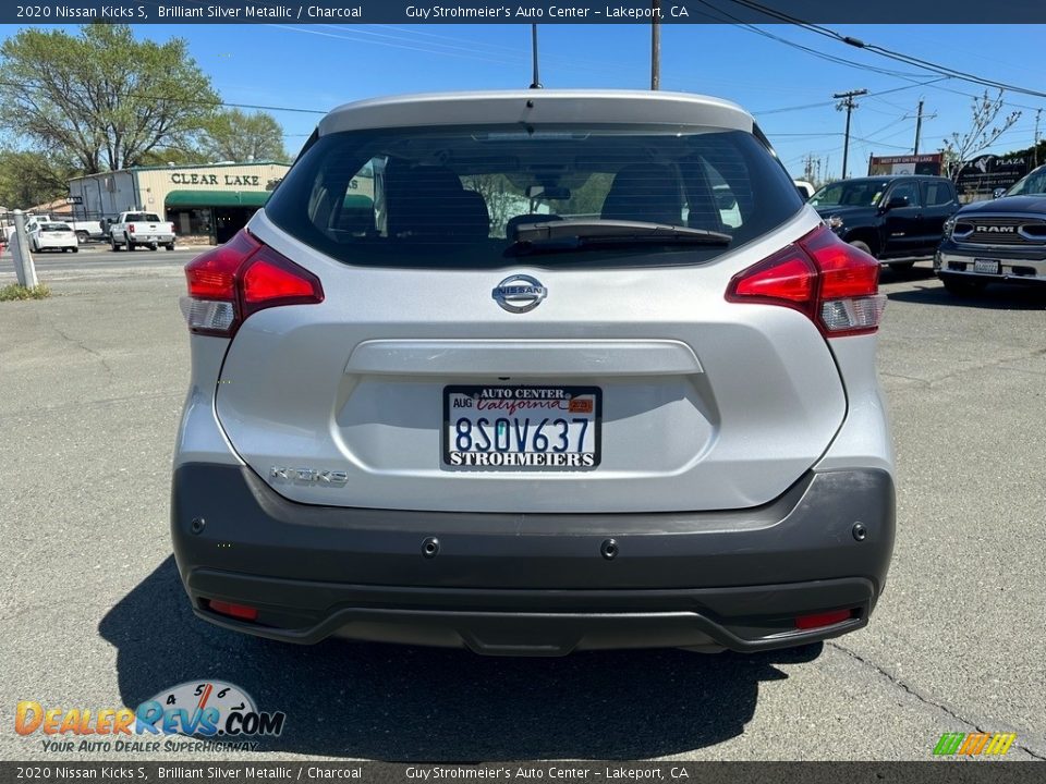 2020 Nissan Kicks S Brilliant Silver Metallic / Charcoal Photo #5
