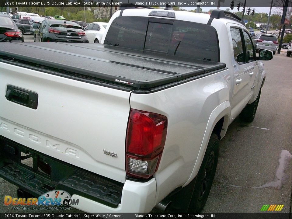 2020 Toyota Tacoma SR5 Double Cab 4x4 Super White / Cement Photo #12