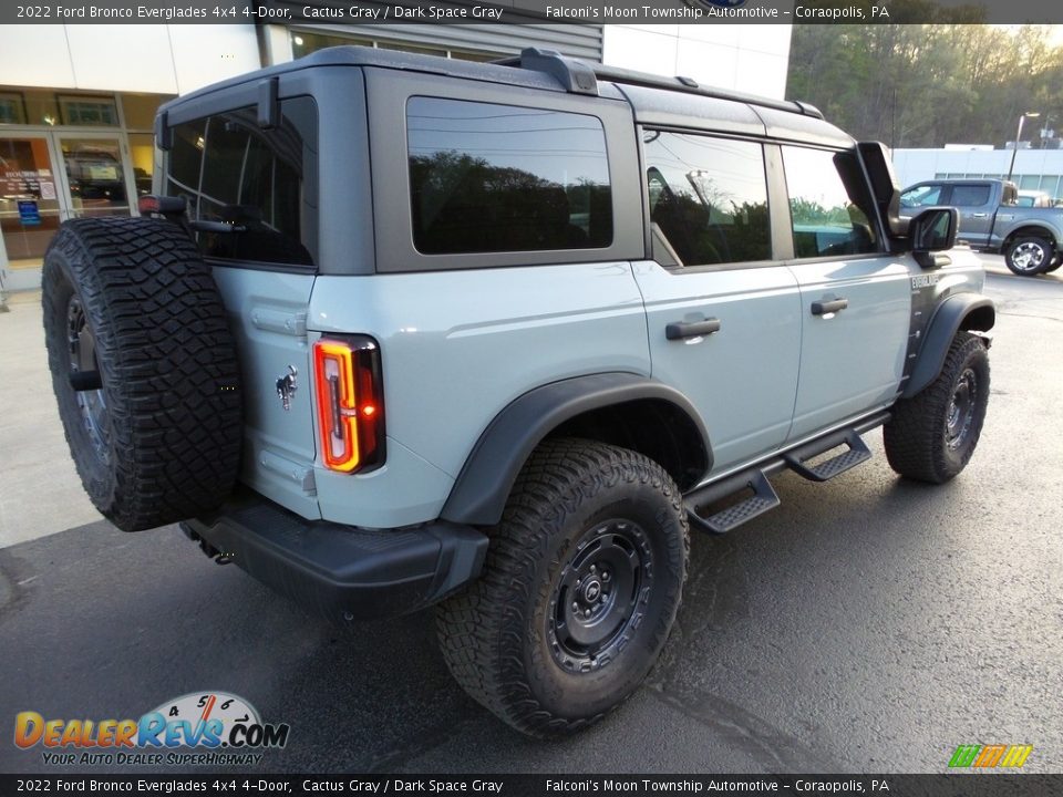 2022 Ford Bronco Everglades 4x4 4-Door Cactus Gray / Dark Space Gray Photo #2