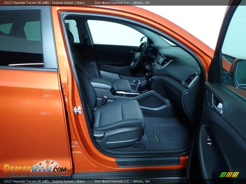 2017 Hyundai Tucson SE AWD Sedona Sunset / Black Photo #36