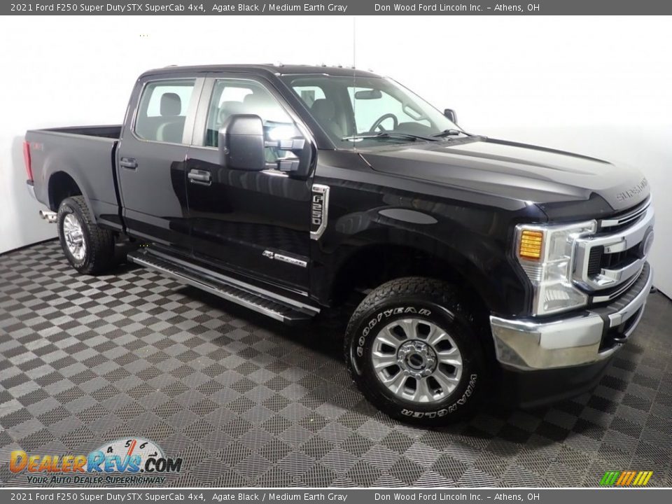 2021 Ford F250 Super Duty STX SuperCab 4x4 Agate Black / Medium Earth Gray Photo #3