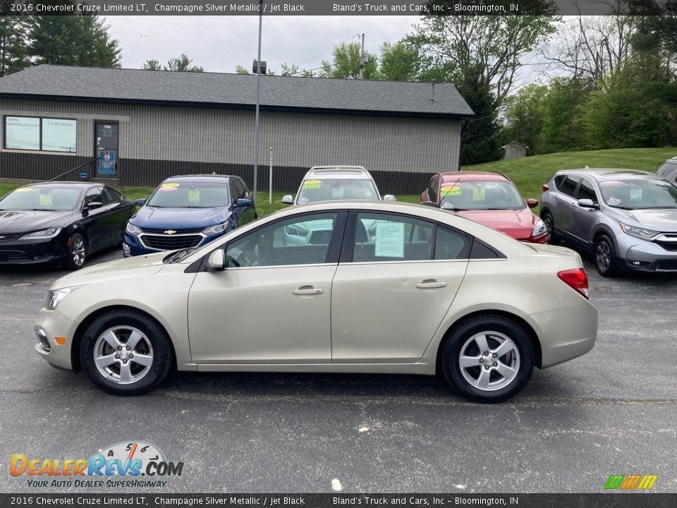 2016 Chevrolet Cruze Limited LT Champagne Silver Metallic / Jet Black Photo #1