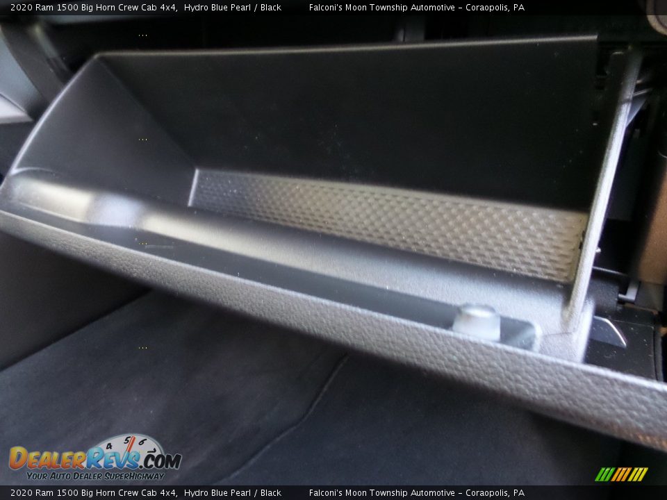 2020 Ram 1500 Big Horn Crew Cab 4x4 Hydro Blue Pearl / Black Photo #12