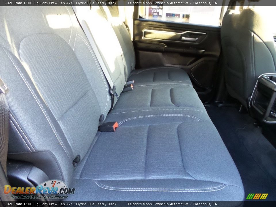 2020 Ram 1500 Big Horn Crew Cab 4x4 Hydro Blue Pearl / Black Photo #15
