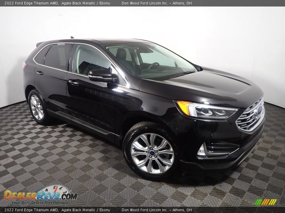 2022 Ford Edge Titanium AWD Agate Black Metallic / Ebony Photo #4