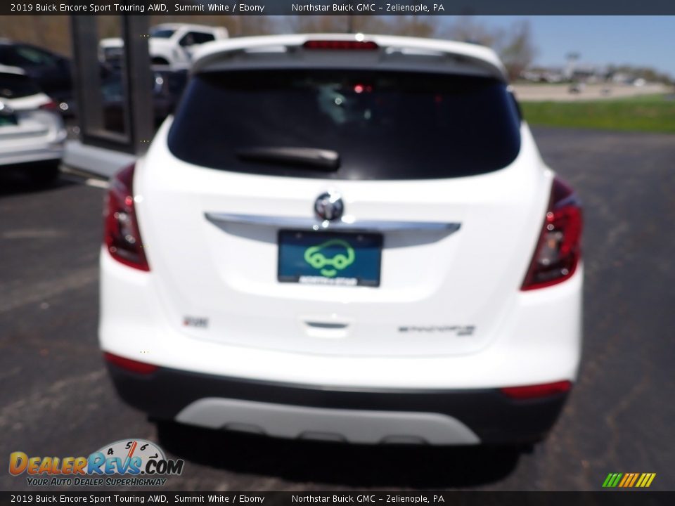 2019 Buick Encore Sport Touring AWD Summit White / Ebony Photo #5