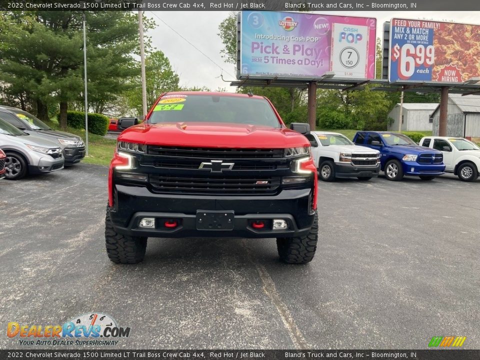 2022 Chevrolet Silverado 1500 Limited LT Trail Boss Crew Cab 4x4 Red Hot / Jet Black Photo #9