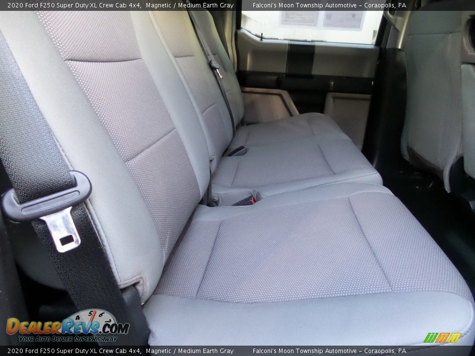 2020 Ford F250 Super Duty XL Crew Cab 4x4 Magnetic / Medium Earth Gray Photo #14