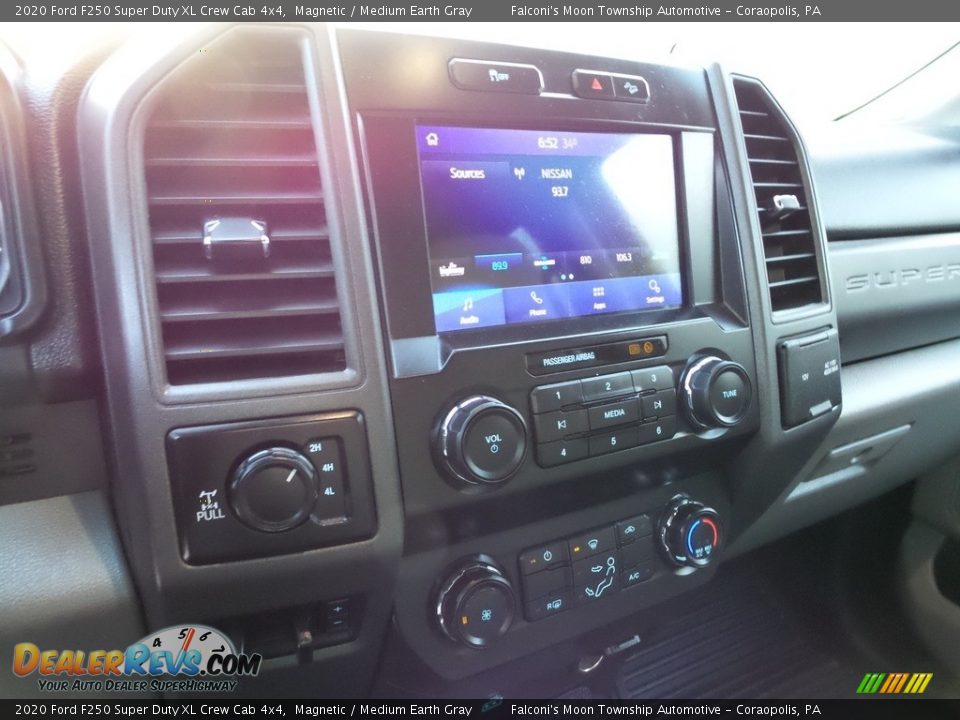 2020 Ford F250 Super Duty XL Crew Cab 4x4 Magnetic / Medium Earth Gray Photo #21