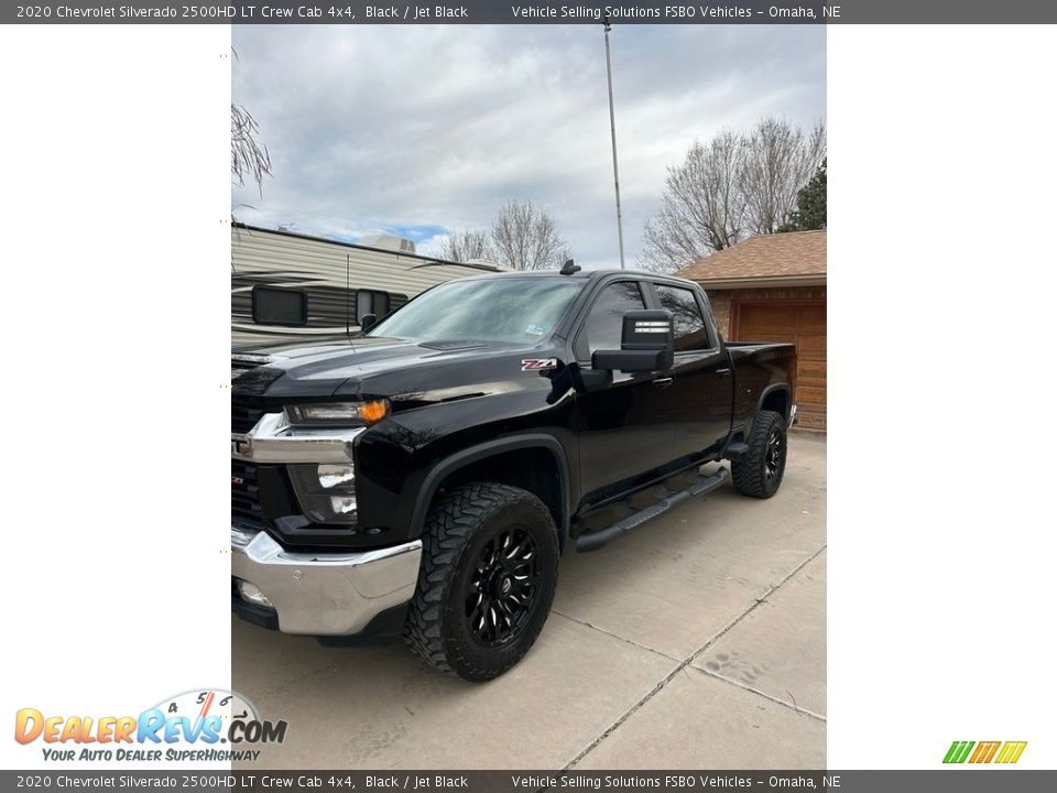 2020 Chevrolet Silverado 2500HD LT Crew Cab 4x4 Black / Jet Black Photo #2