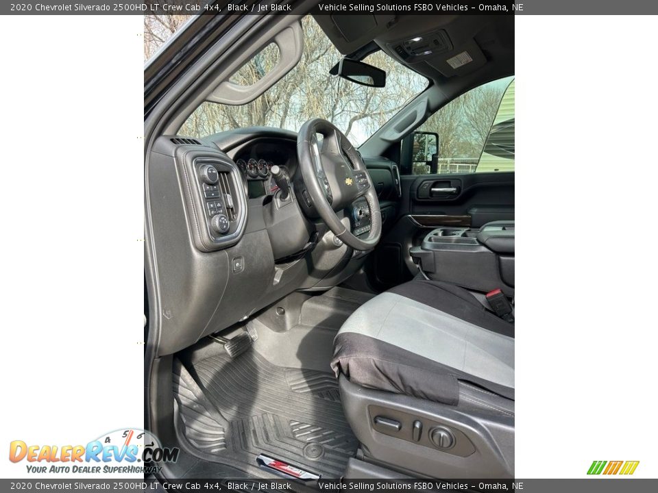 2020 Chevrolet Silverado 2500HD LT Crew Cab 4x4 Black / Jet Black Photo #5