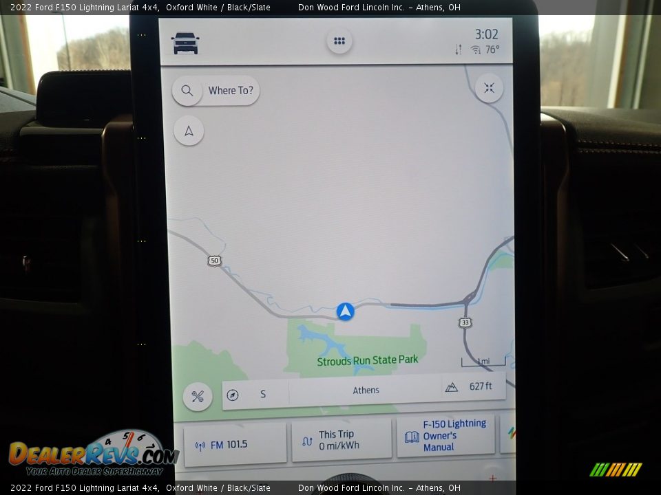 2022 Ford F150 Lightning Lariat 4x4 Oxford White / Black/Slate Photo #2