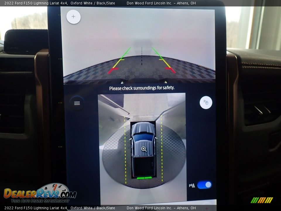 2022 Ford F150 Lightning Lariat 4x4 Oxford White / Black/Slate Photo #3