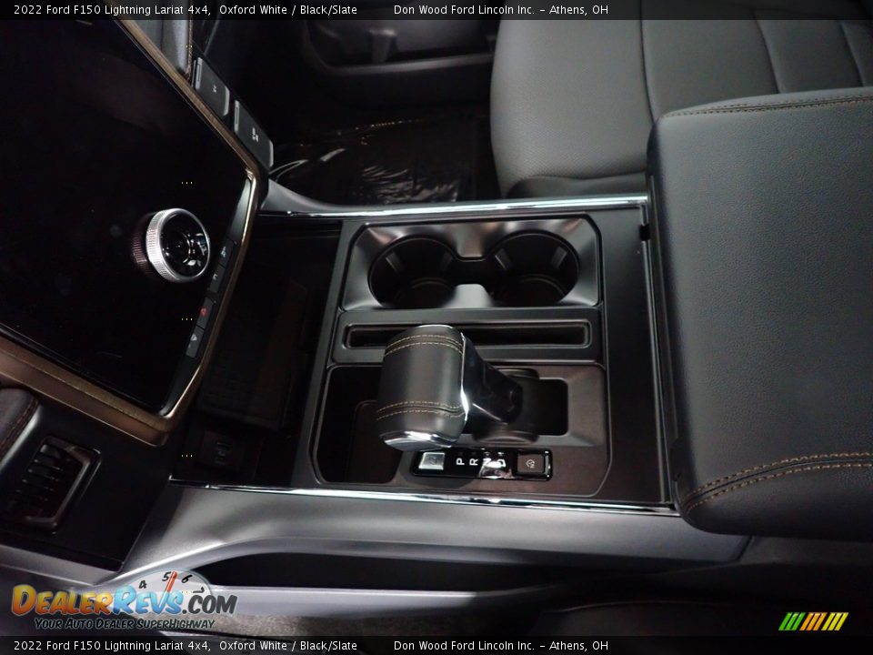 2022 Ford F150 Lightning Lariat 4x4 Shifter Photo #31
