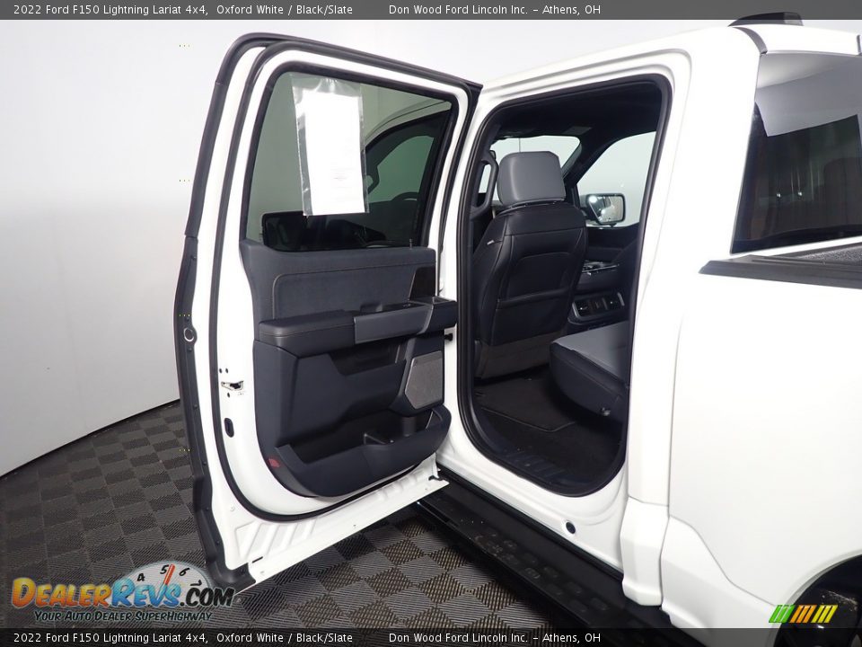 2022 Ford F150 Lightning Lariat 4x4 Oxford White / Black/Slate Photo #33