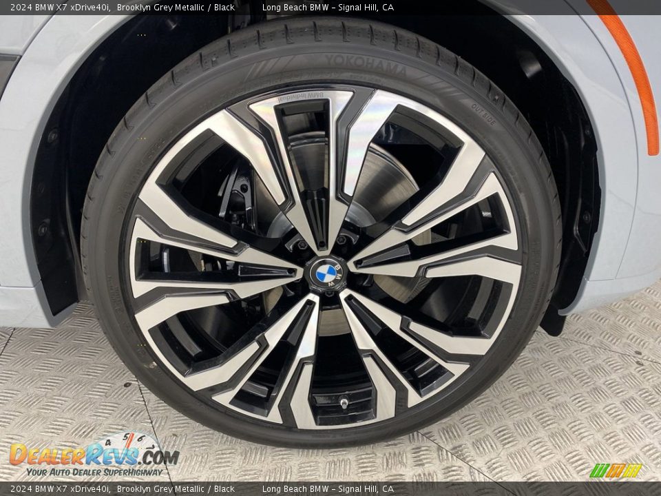 2024 BMW X7 xDrive40i Wheel Photo #3