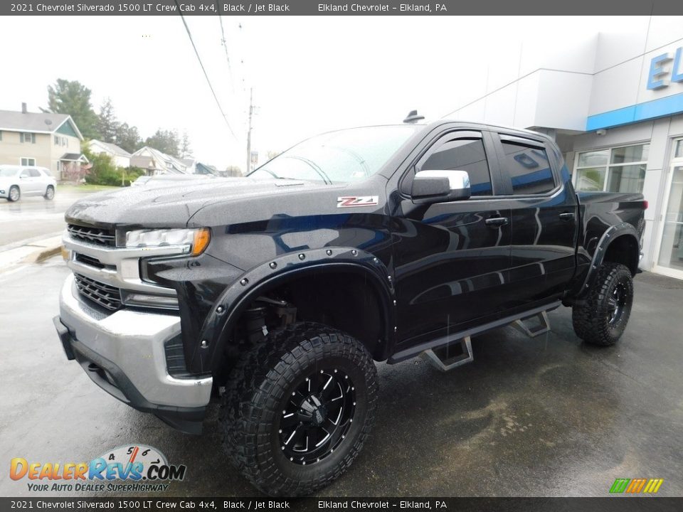 2021 Chevrolet Silverado 1500 LT Crew Cab 4x4 Black / Jet Black Photo #2
