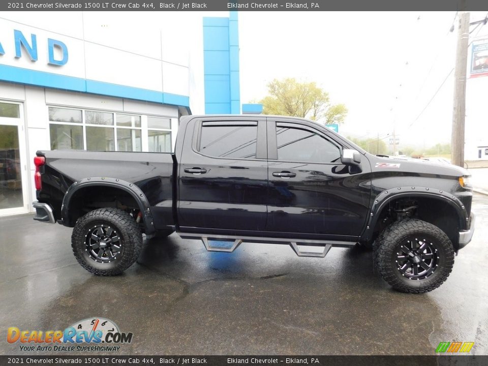 2021 Chevrolet Silverado 1500 LT Crew Cab 4x4 Black / Jet Black Photo #8