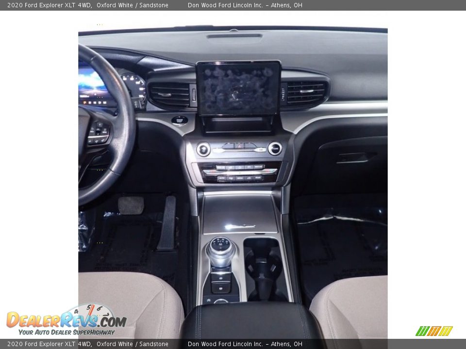 2020 Ford Explorer XLT 4WD Oxford White / Sandstone Photo #25