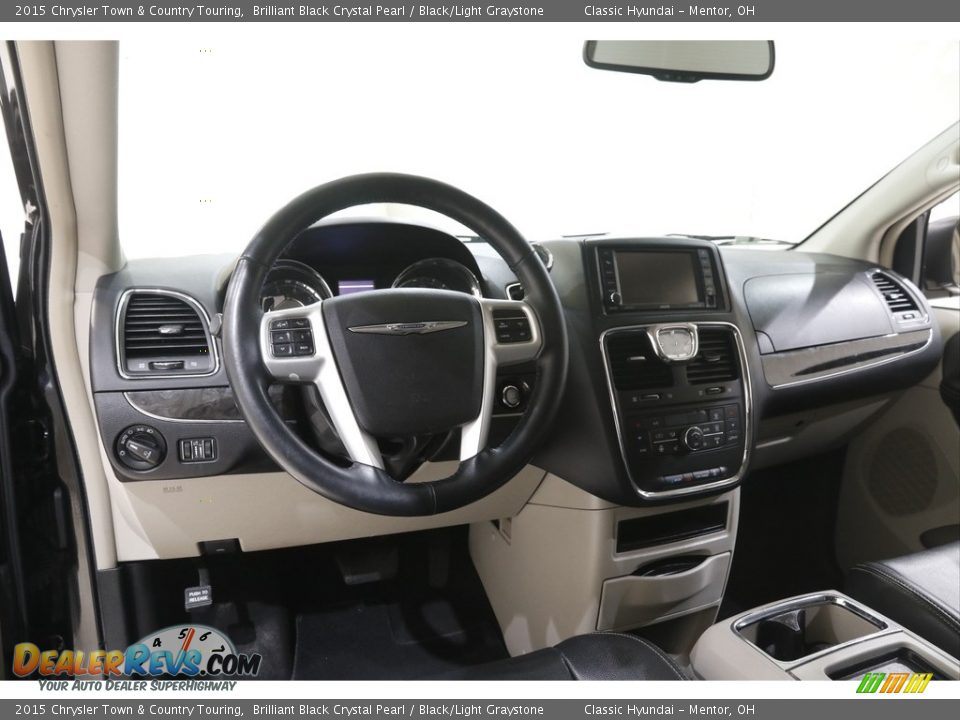 2015 Chrysler Town & Country Touring Brilliant Black Crystal Pearl / Black/Light Graystone Photo #6