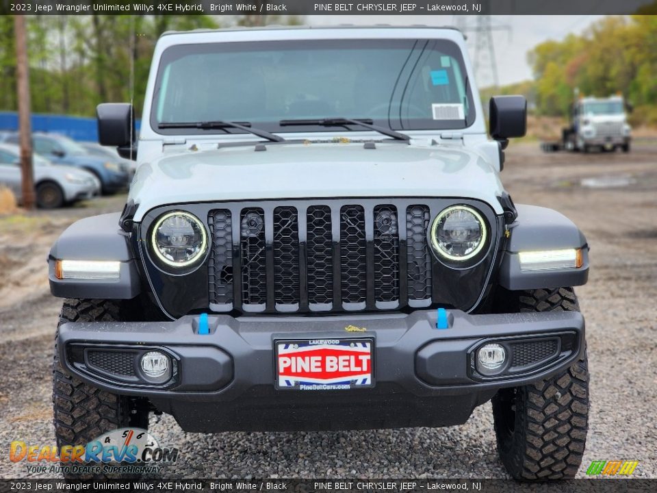 2023 Jeep Wrangler Unlimited Willys 4XE Hybrid Bright White / Black Photo #2