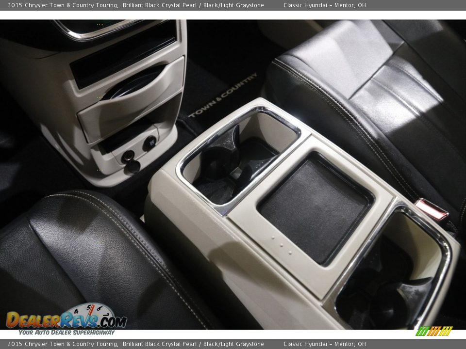 2015 Chrysler Town & Country Touring Brilliant Black Crystal Pearl / Black/Light Graystone Photo #15