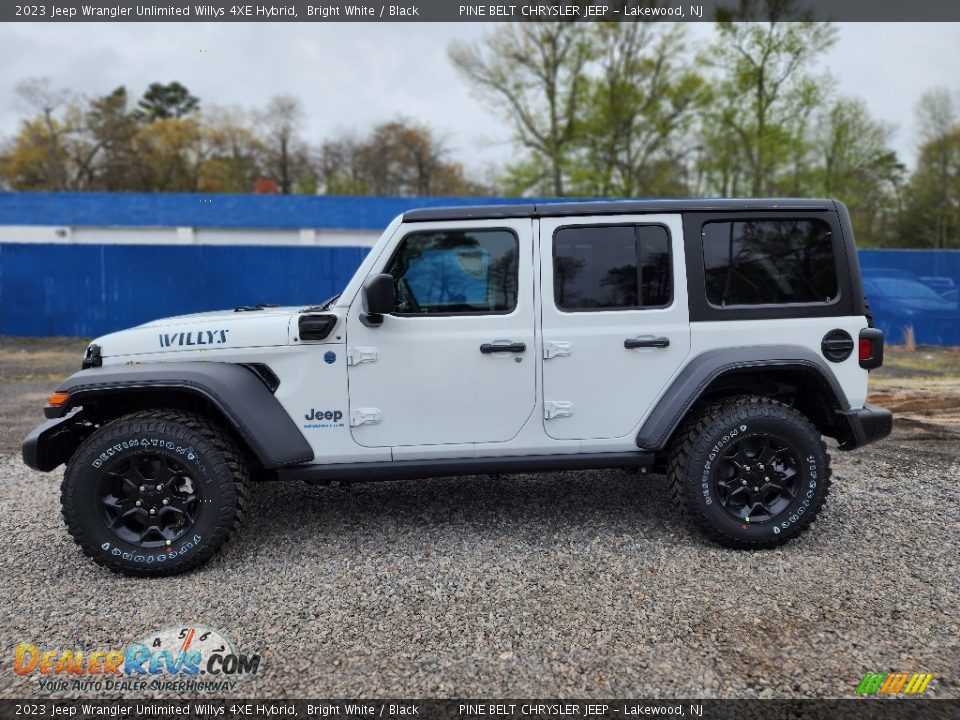 2023 Jeep Wrangler Unlimited Willys 4XE Hybrid Bright White / Black Photo #3
