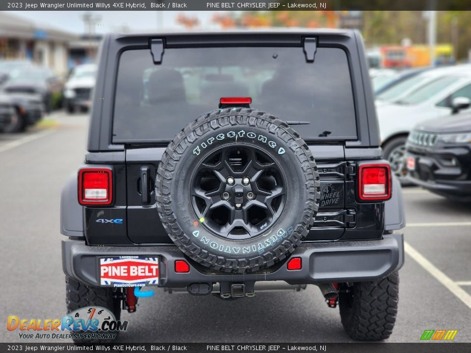 2023 Jeep Wrangler Unlimited Willys 4XE Hybrid Black / Black Photo #5