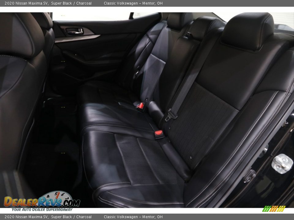 2020 Nissan Maxima SV Super Black / Charcoal Photo #19