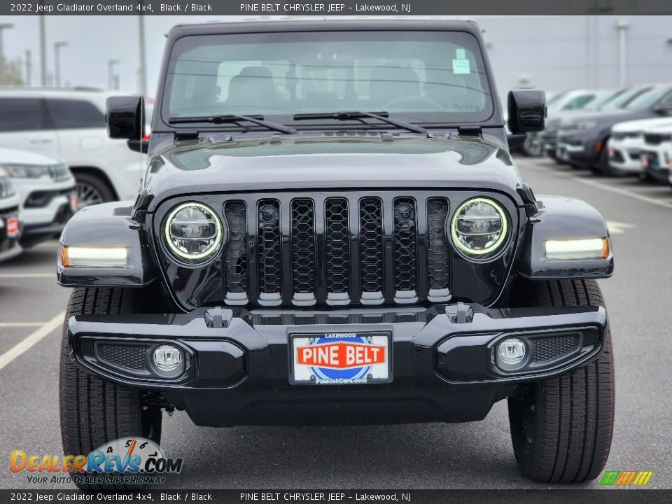 2022 Jeep Gladiator Overland 4x4 Black / Black Photo #2