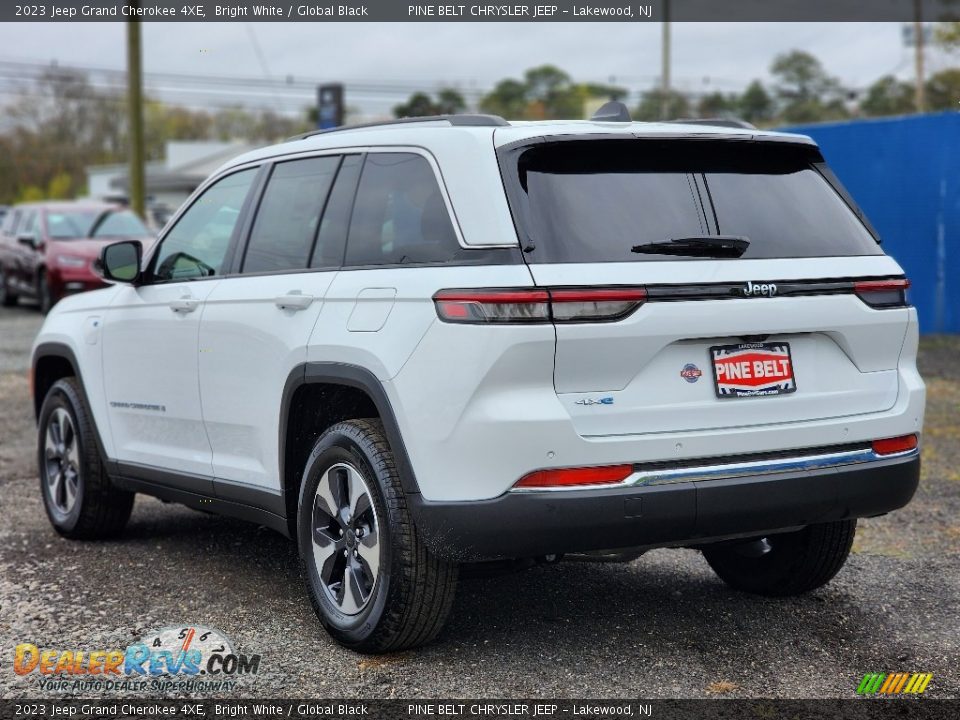 2023 Jeep Grand Cherokee 4XE Bright White / Global Black Photo #4