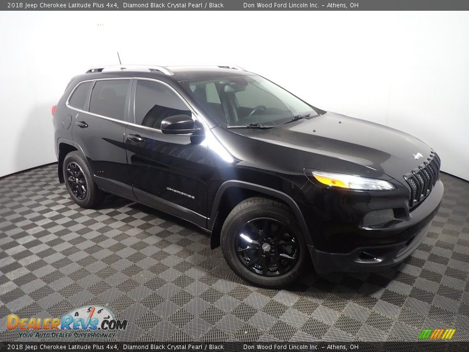 2018 Jeep Cherokee Latitude Plus 4x4 Diamond Black Crystal Pearl / Black Photo #4