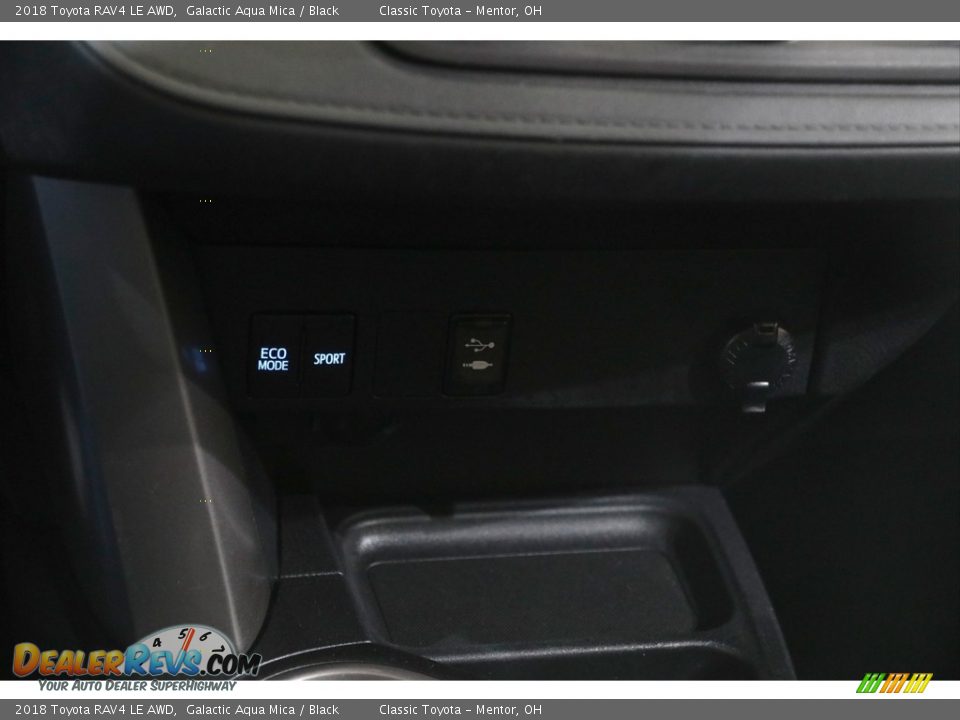 2018 Toyota RAV4 LE AWD Galactic Aqua Mica / Black Photo #13