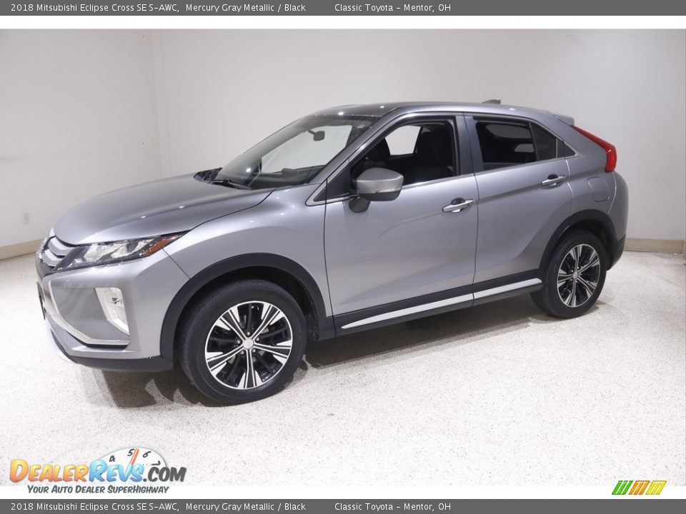 Front 3/4 View of 2018 Mitsubishi Eclipse Cross SE S-AWC Photo #3