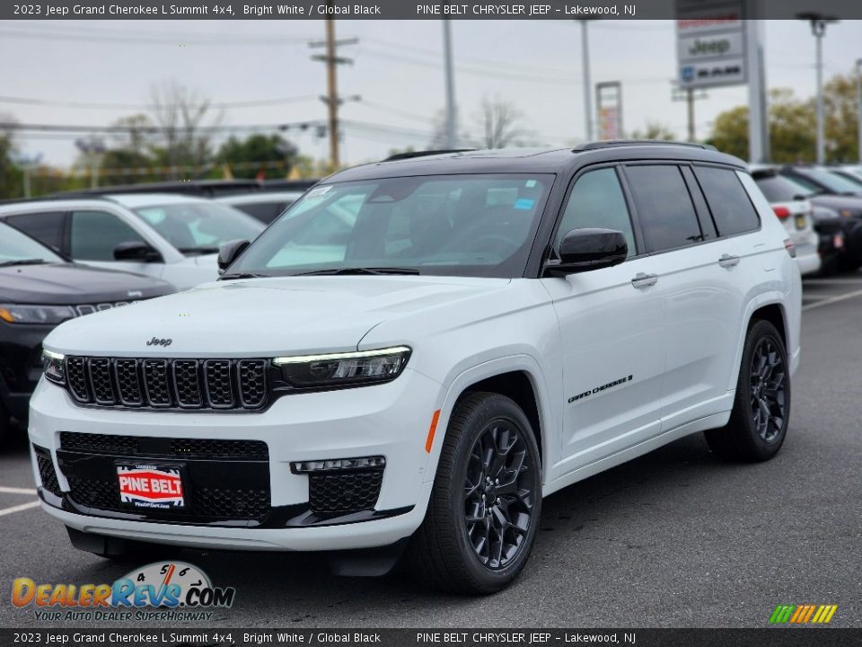 2023 Jeep Grand Cherokee L Summit 4x4 Bright White / Global Black Photo #1