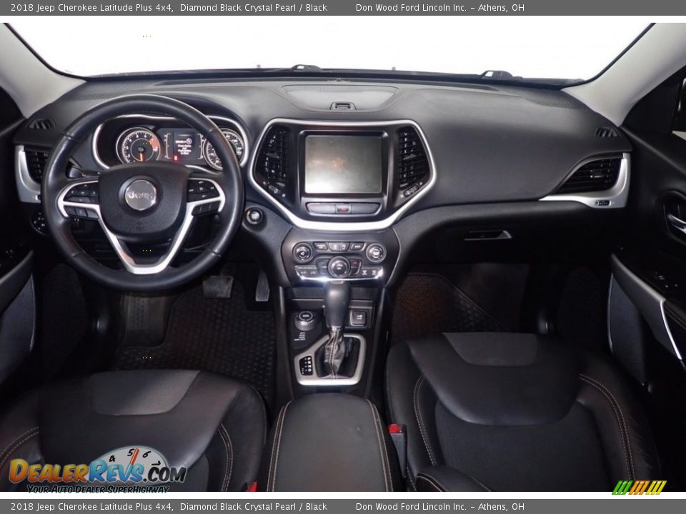 2018 Jeep Cherokee Latitude Plus 4x4 Diamond Black Crystal Pearl / Black Photo #23