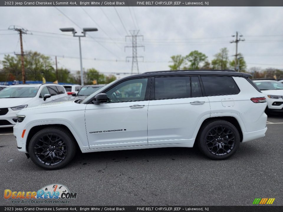 2023 Jeep Grand Cherokee L Summit 4x4 Bright White / Global Black Photo #3