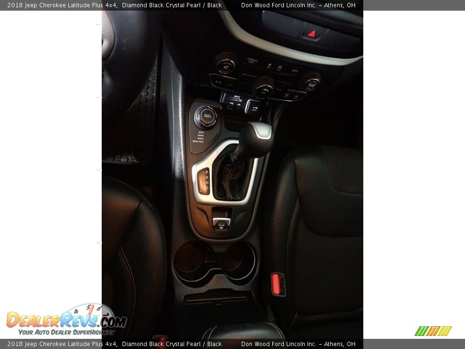 2018 Jeep Cherokee Latitude Plus 4x4 Diamond Black Crystal Pearl / Black Photo #31