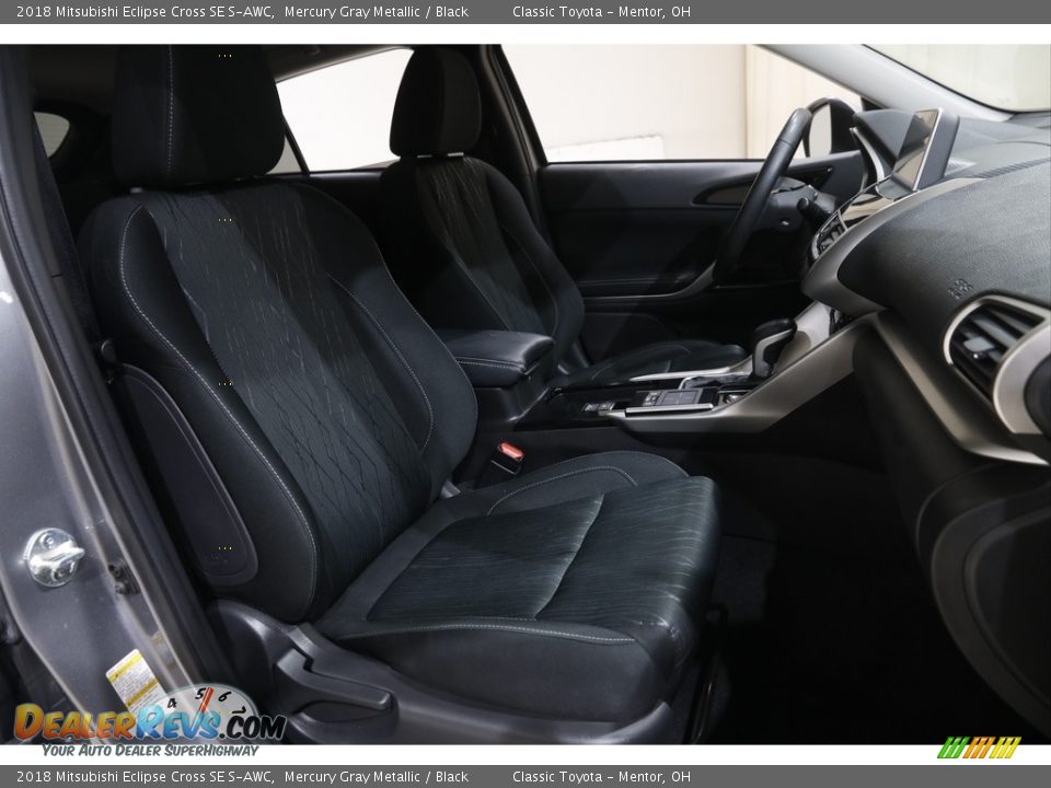 Front Seat of 2018 Mitsubishi Eclipse Cross SE S-AWC Photo #16