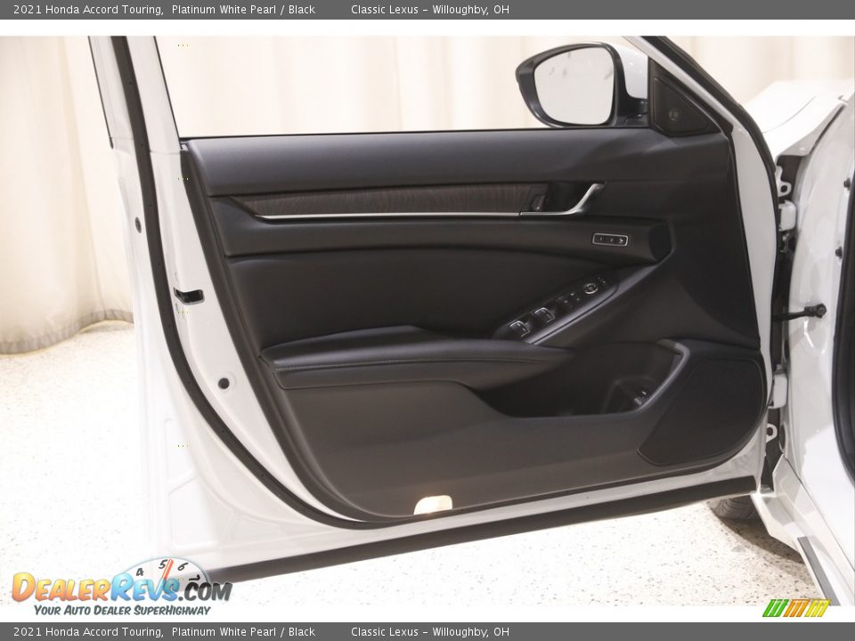 Door Panel of 2021 Honda Accord Touring Photo #4