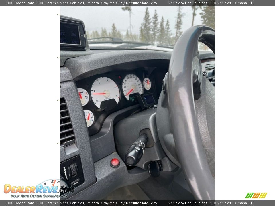 2006 Dodge Ram 3500 Laramie Mega Cab 4x4 Mineral Gray Metallic / Medium Slate Gray Photo #6