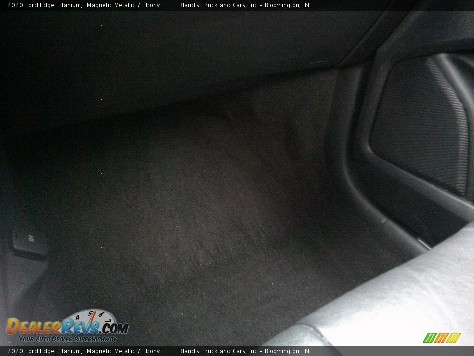 2020 Ford Edge Titanium Magnetic Metallic / Ebony Photo #24