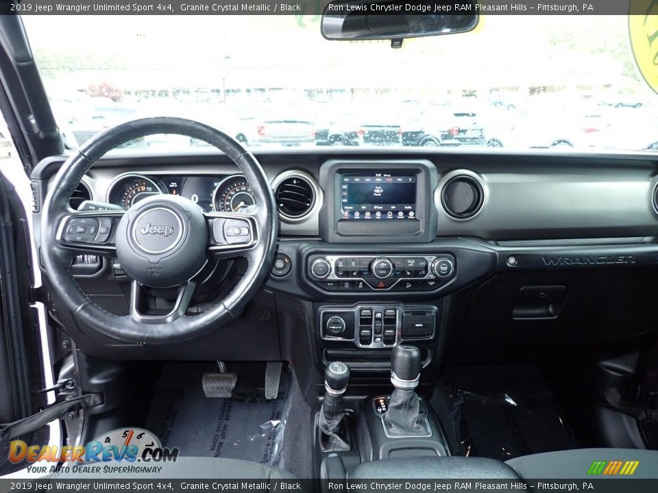 2019 Jeep Wrangler Unlimited Sport 4x4 Granite Crystal Metallic / Black Photo #13