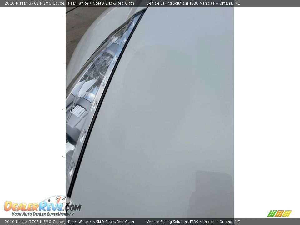 2010 Nissan 370Z NISMO Coupe Pearl White / NISMO Black/Red Cloth Photo #17