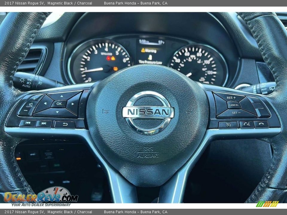 2017 Nissan Rogue SV Steering Wheel Photo #25