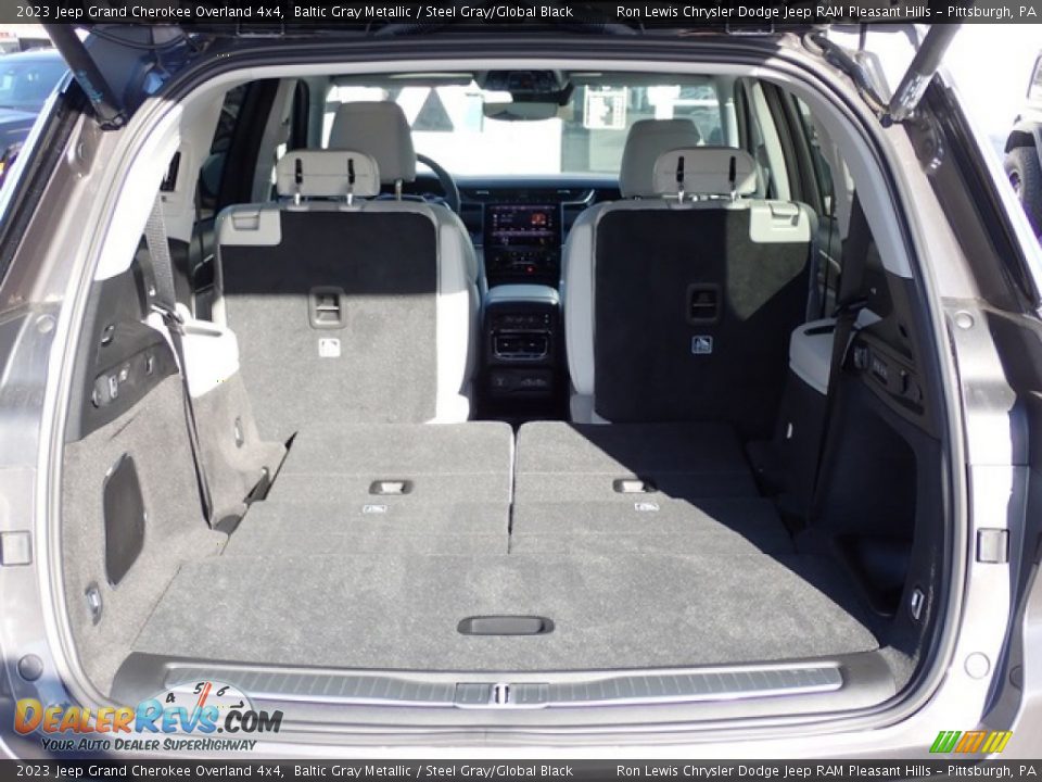 2023 Jeep Grand Cherokee Overland 4x4 Baltic Gray Metallic / Steel Gray/Global Black Photo #5